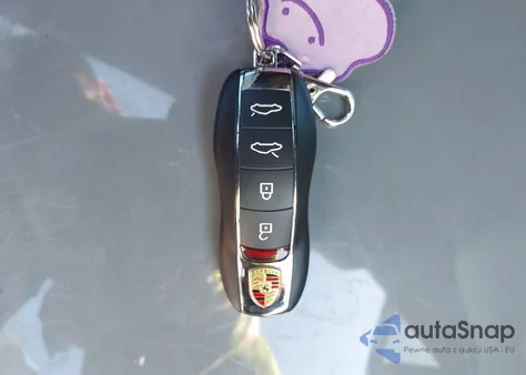 2024 Porsche 718 Cayman Lx z USA, uszkodzony, nr VIN WP0AB2A86RK264596